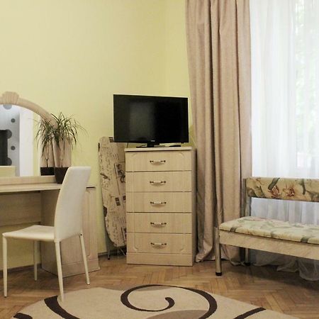 Квартира По Вул.Огієнка 13/5 Lviv Ngoại thất bức ảnh