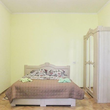 Квартира По Вул.Огієнка 13/5 Lviv Ngoại thất bức ảnh
