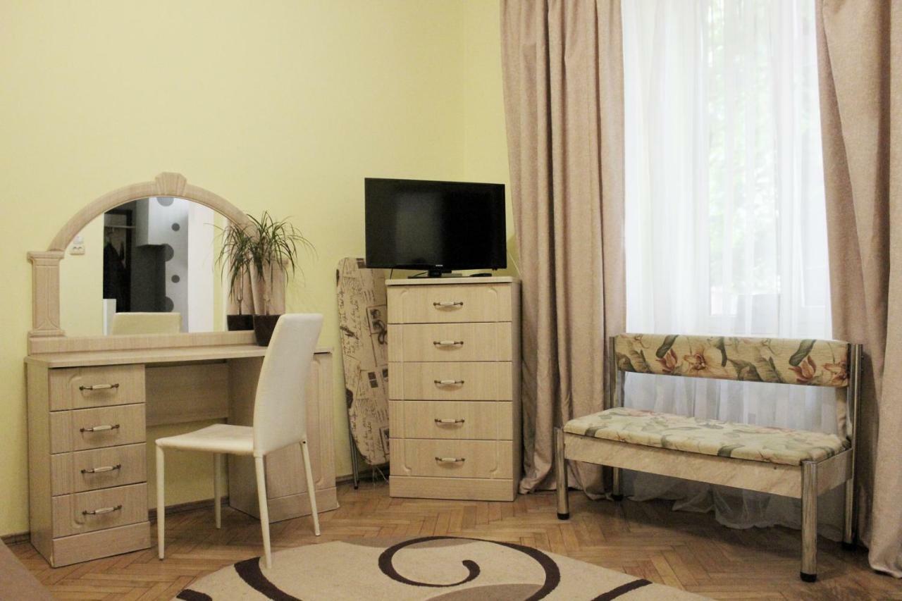 Квартира По Вул.Огієнка 13/5 Lviv Ngoại thất bức ảnh