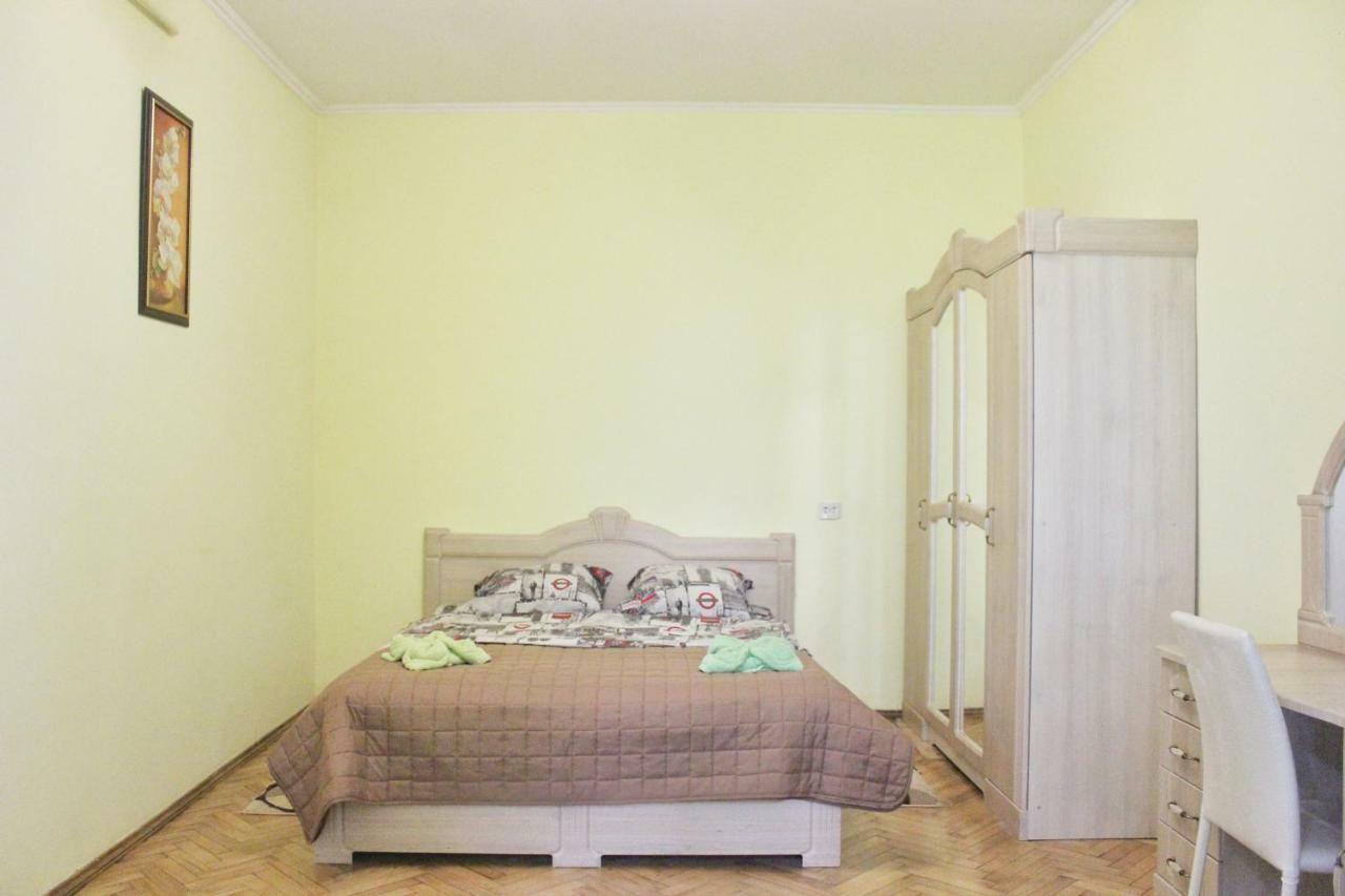 Квартира По Вул.Огієнка 13/5 Lviv Ngoại thất bức ảnh