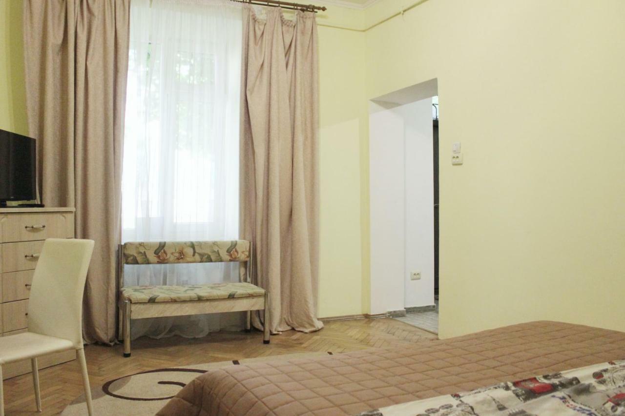 Квартира По Вул.Огієнка 13/5 Lviv Ngoại thất bức ảnh