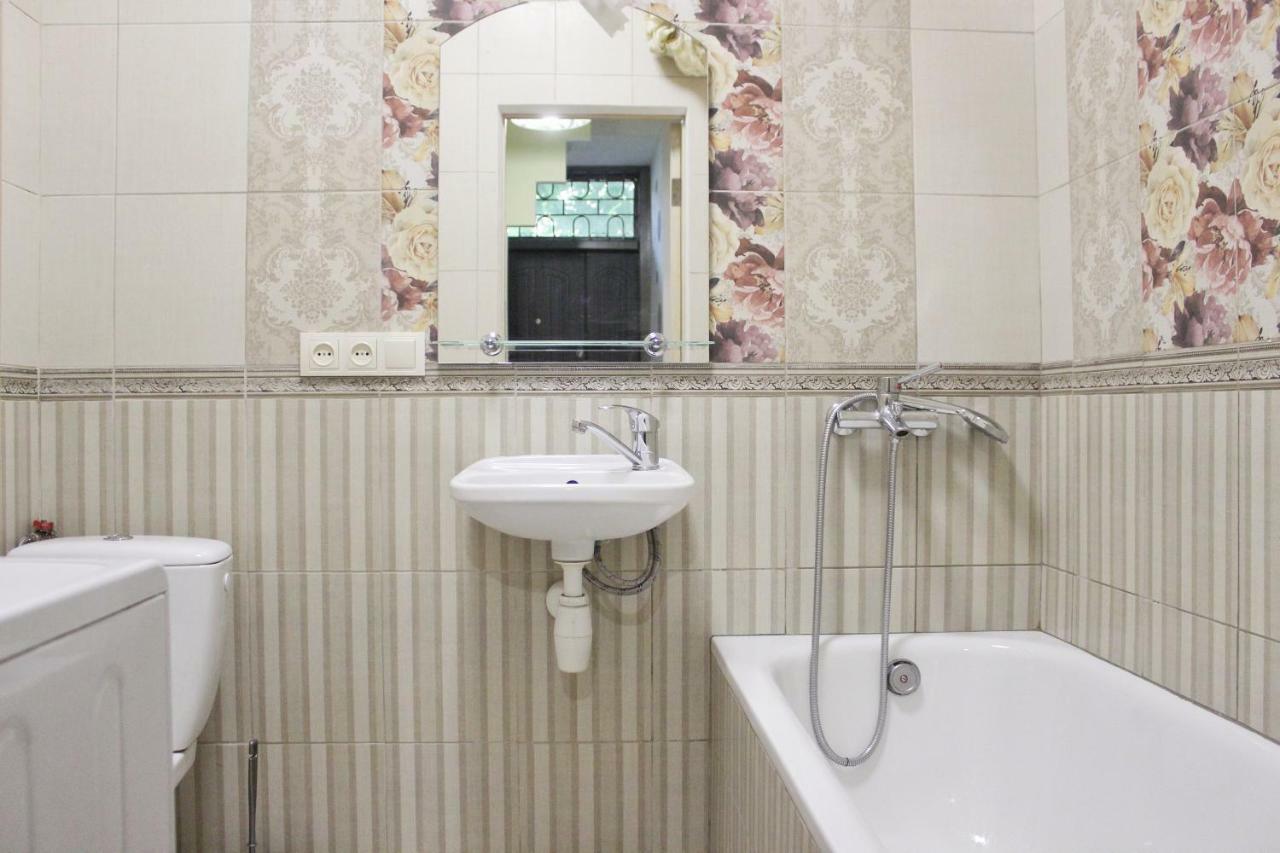 Квартира По Вул.Огієнка 13/5 Lviv Ngoại thất bức ảnh